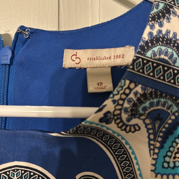 Dress - Picture 3 of 4